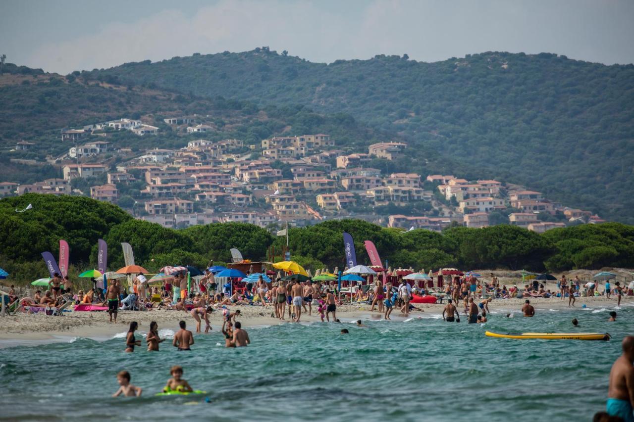 Residenze Mare E Pineta Aparthotel Budoni Εξωτερικό φωτογραφία